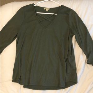 Lily White olive green 3/4 sleeve shirt